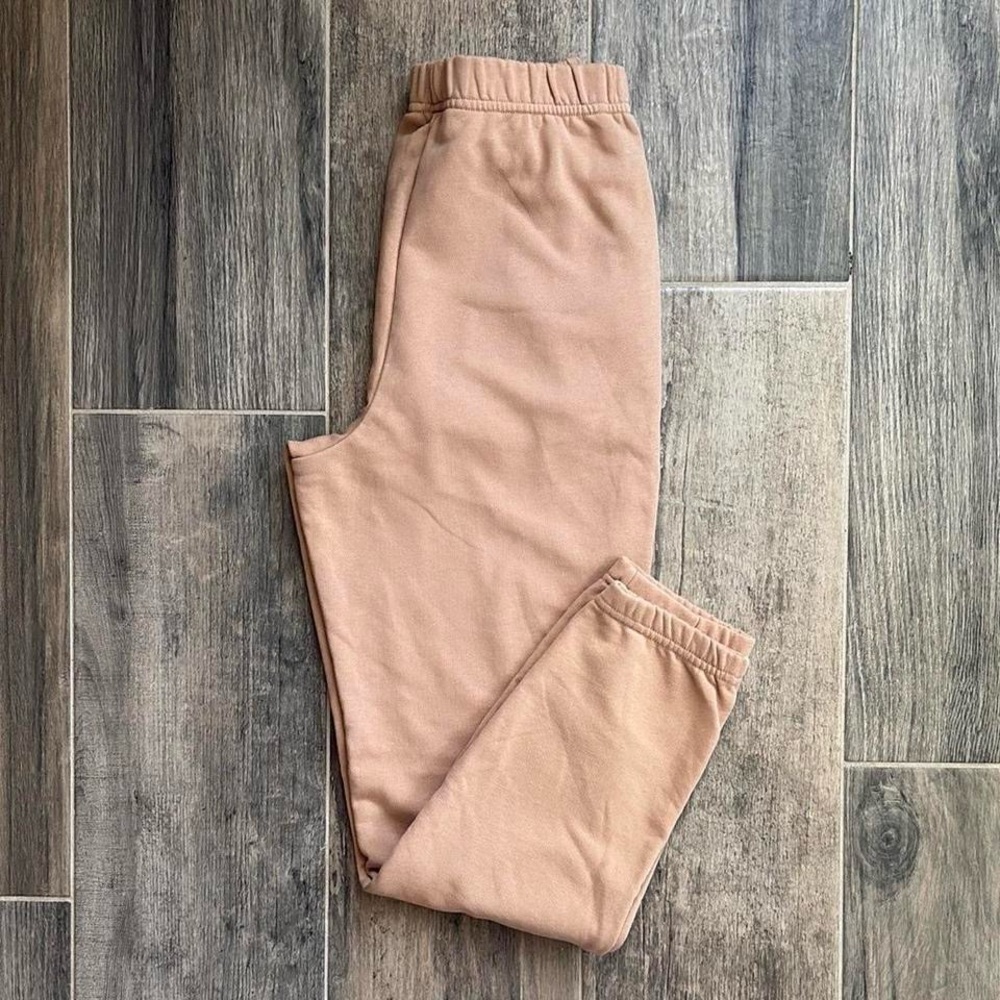 Fabletics High Waisted Sweatpants - Picture 4 of 4